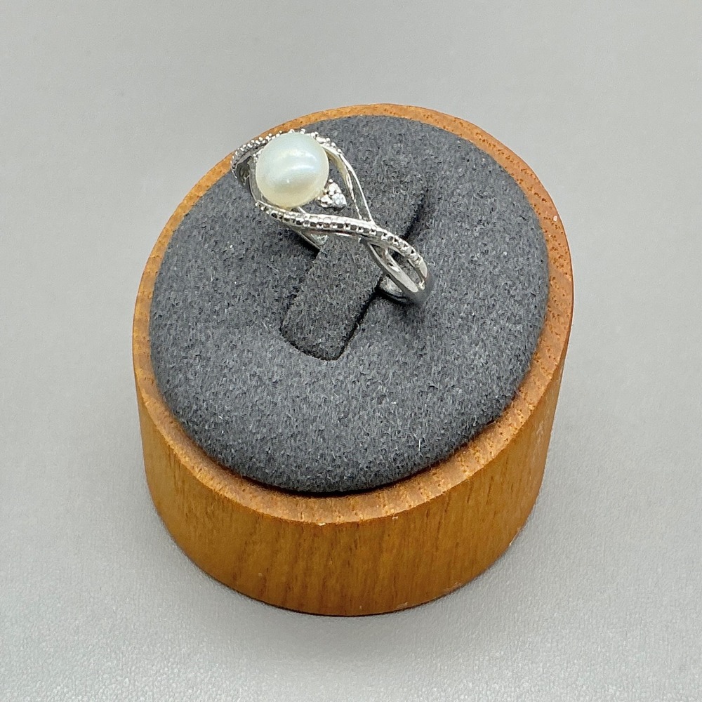 Faux Pearl Ring Womens Silver Tone Infinity Band Cubic Zirconia Accents Size 7